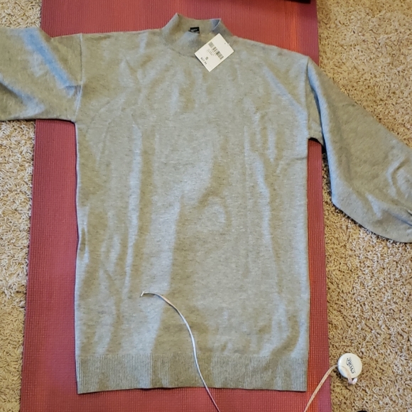 Lantern sleeve sweater tunic - Picture 2 of 2
